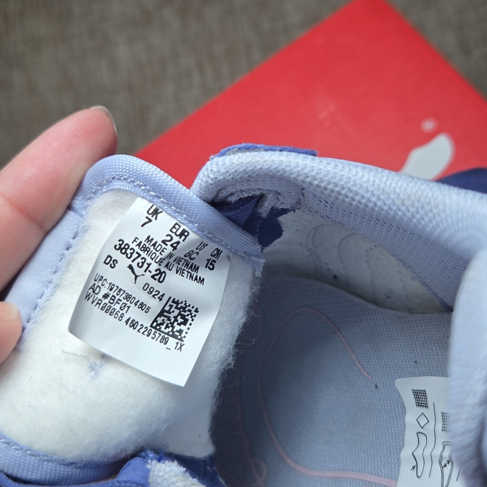 Puma Kids Sneakers in Blue and White